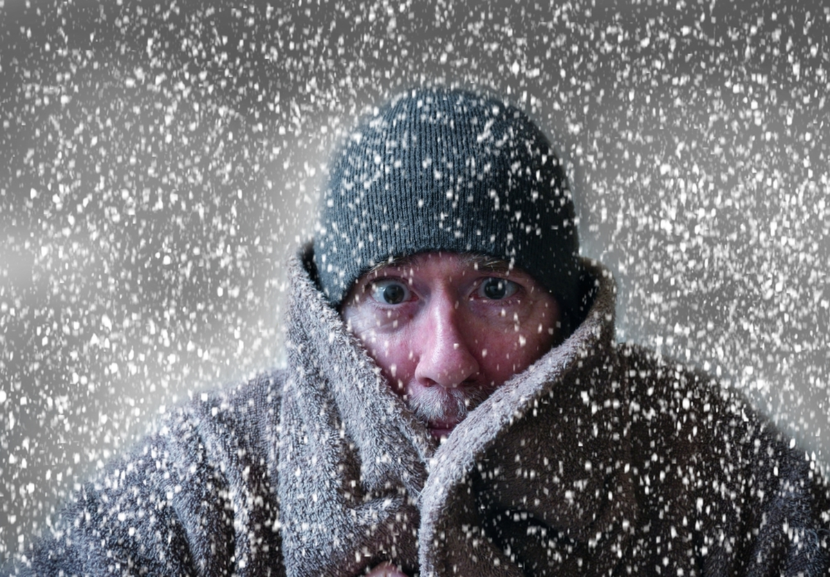 человек мерзнет. уж ты зимушка зима потешка. зимние вопросы. зимние слова на букву а. вопросы по рассказу проказы старухи зимы.