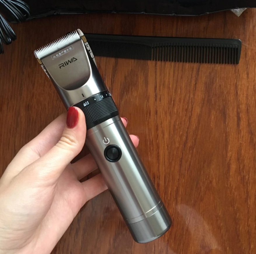 машинка для стрижки волос  цена: 1 838,87 - 2 155,02 руб.