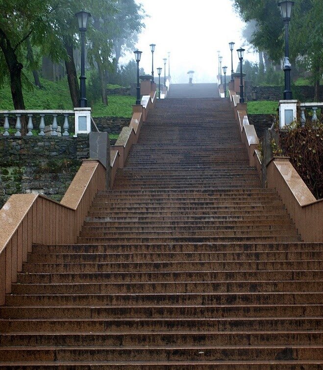 Каменная лестница