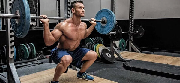 Приседание со штангой