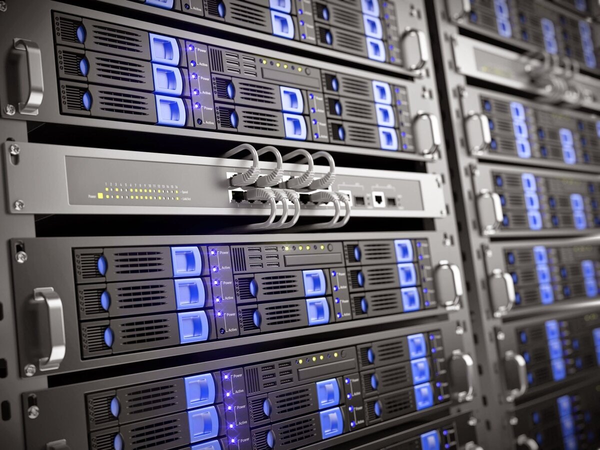 В таком "дедике" несколько VPS/VDS. Источник фото vladtime.ru