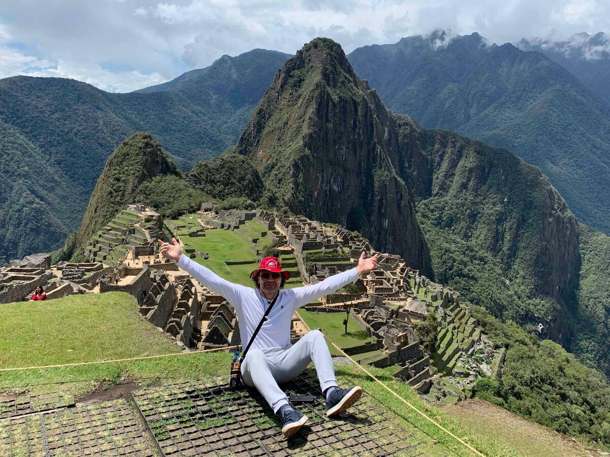 Перу мачу пикчу гора лестница. Путеводитель по перу. Мачу-пикчу древний город инков фото. Мачу пикчу как добраться. Мачу пикчу ступени.