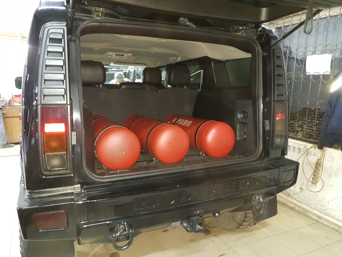 Хаммер оборудован для межконтинентальных перегонов без дозаправки.