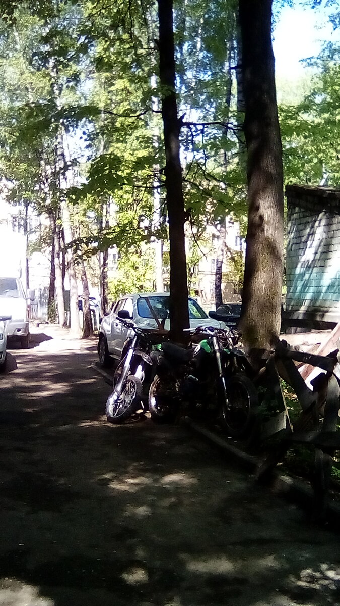 Вход во дворик