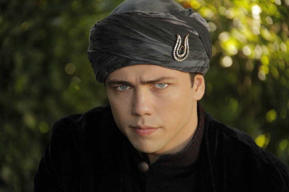 здесь и далее кадры из сериала "Великолепный век"