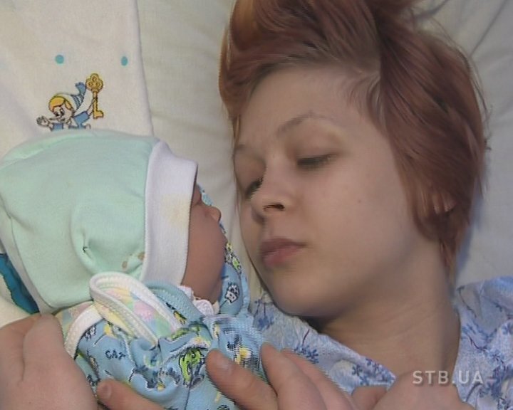 Вагітна у 16 україна. Беременна в 16 Украина Лена Холоша. Лена из беременна в 16. Лена Холоша из беременна в 16.