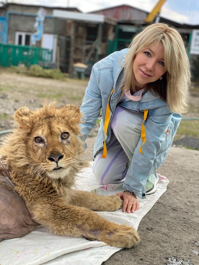 Симба со своей "мамой" Юлией Агаевой