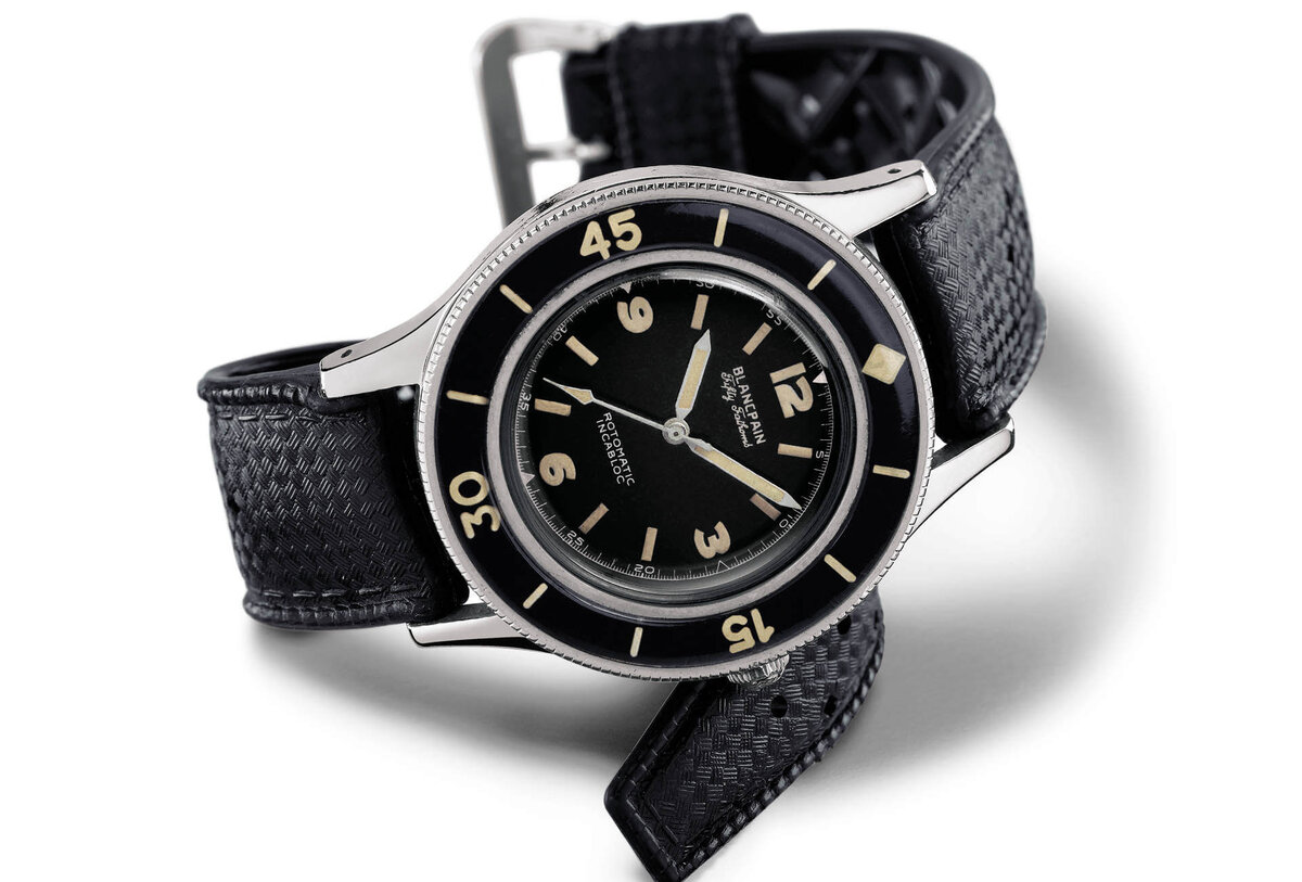 1953` Blancpain Fifty Fantoms, фотография взята с сайта https://journal.hautehorlogerie.org/en/fifty-fathoms-a-watch-for-the-elite/