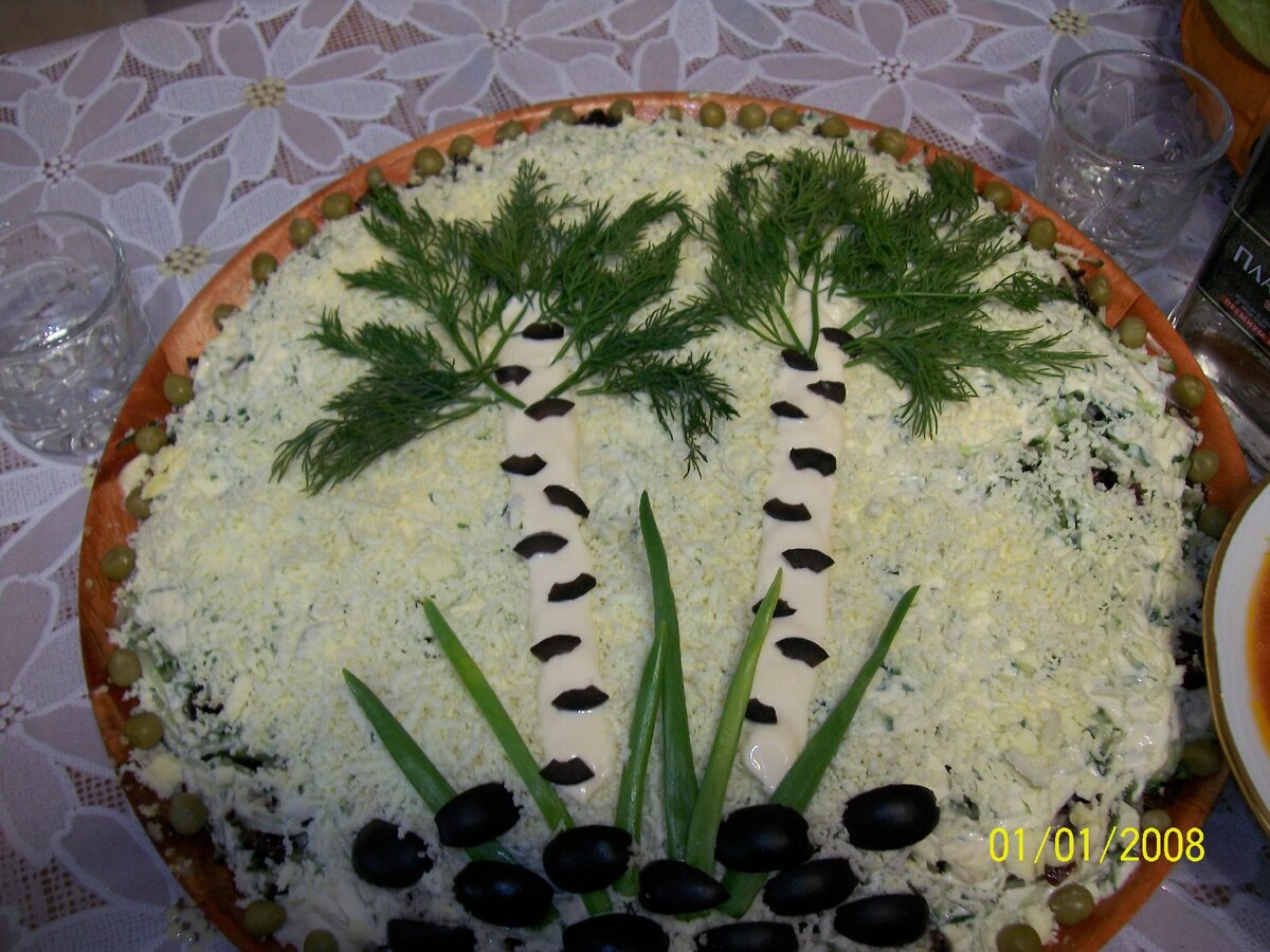 Салат Белая береза. Делаем его на каждое торжество и он уходит обычно всегда в первую очередь.