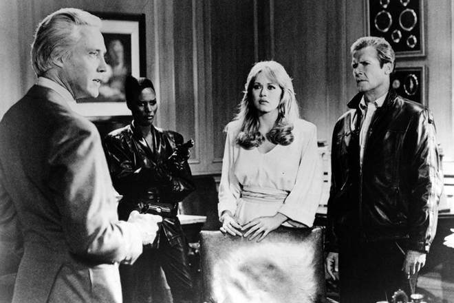 Кристофер Уокен, Грейс Джонс, Таня Робертс и Роджер Мур в фильме «Вид на убийство»