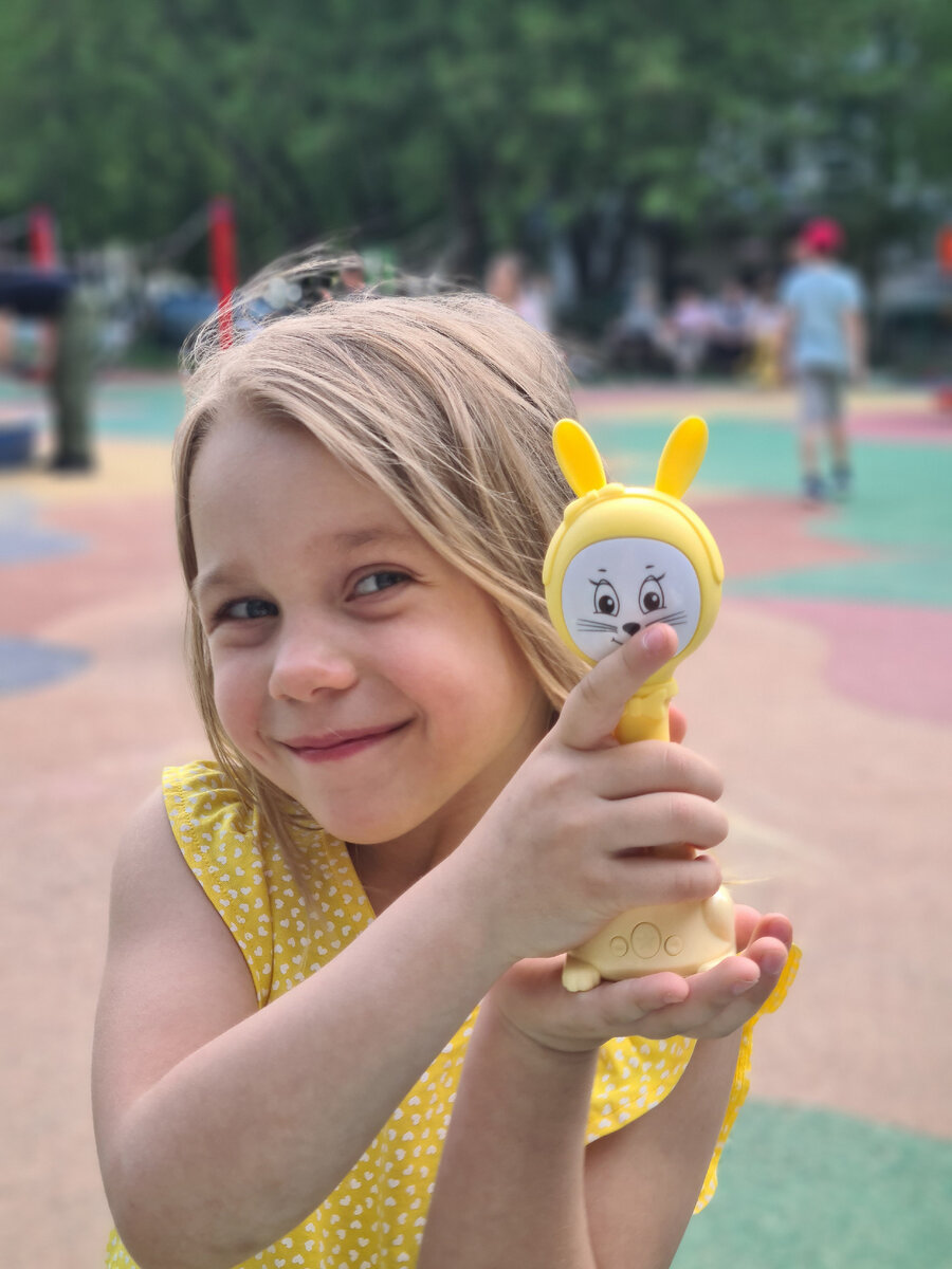 Два зайчонка