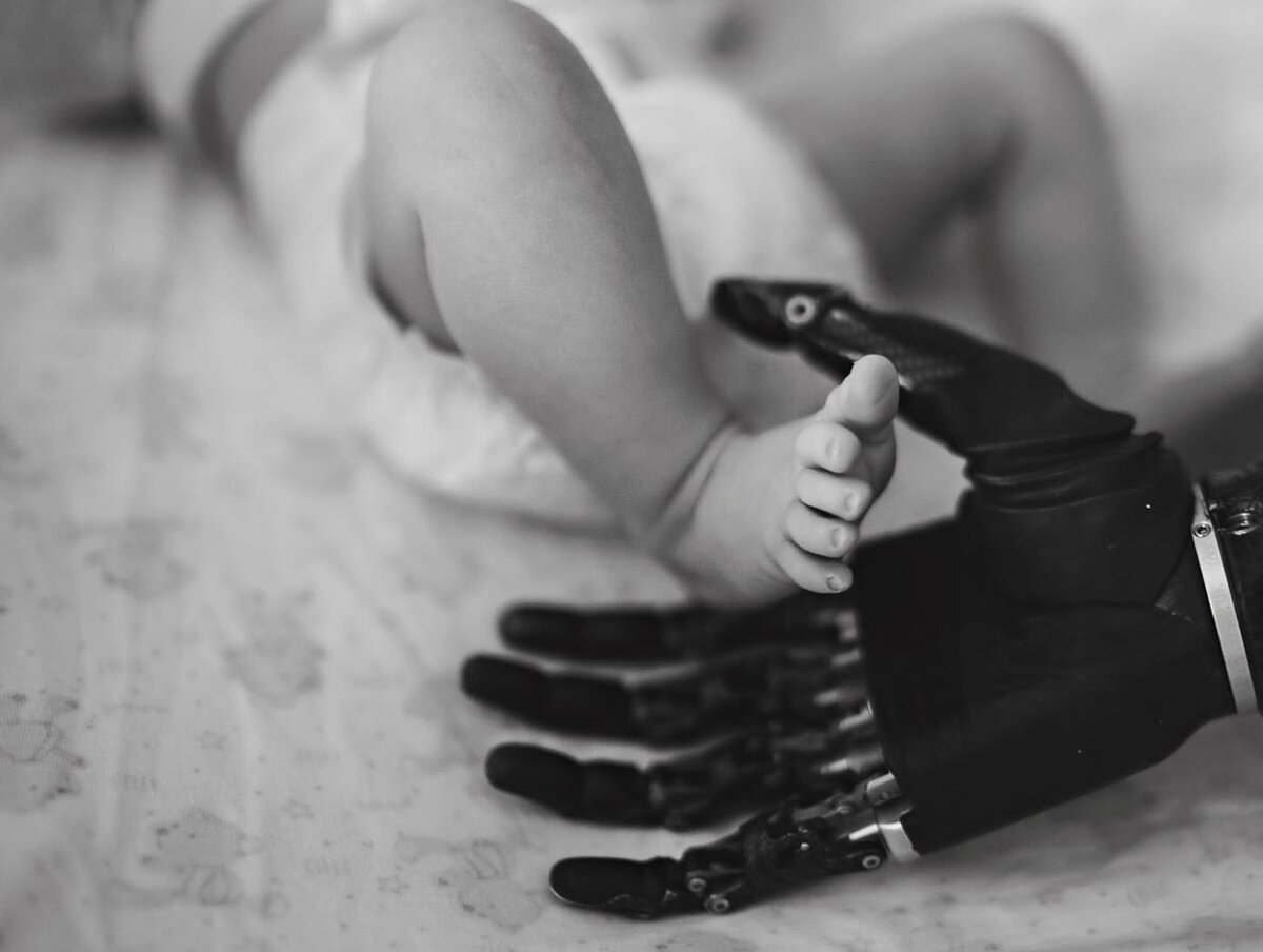 Маргарита Грачёва и ее новорожденный сын. Источник : соцсети