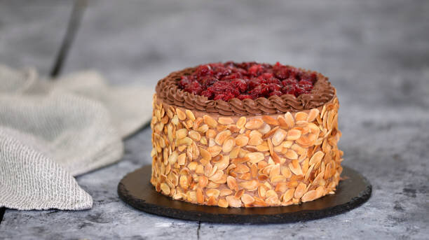 Торт миндальный