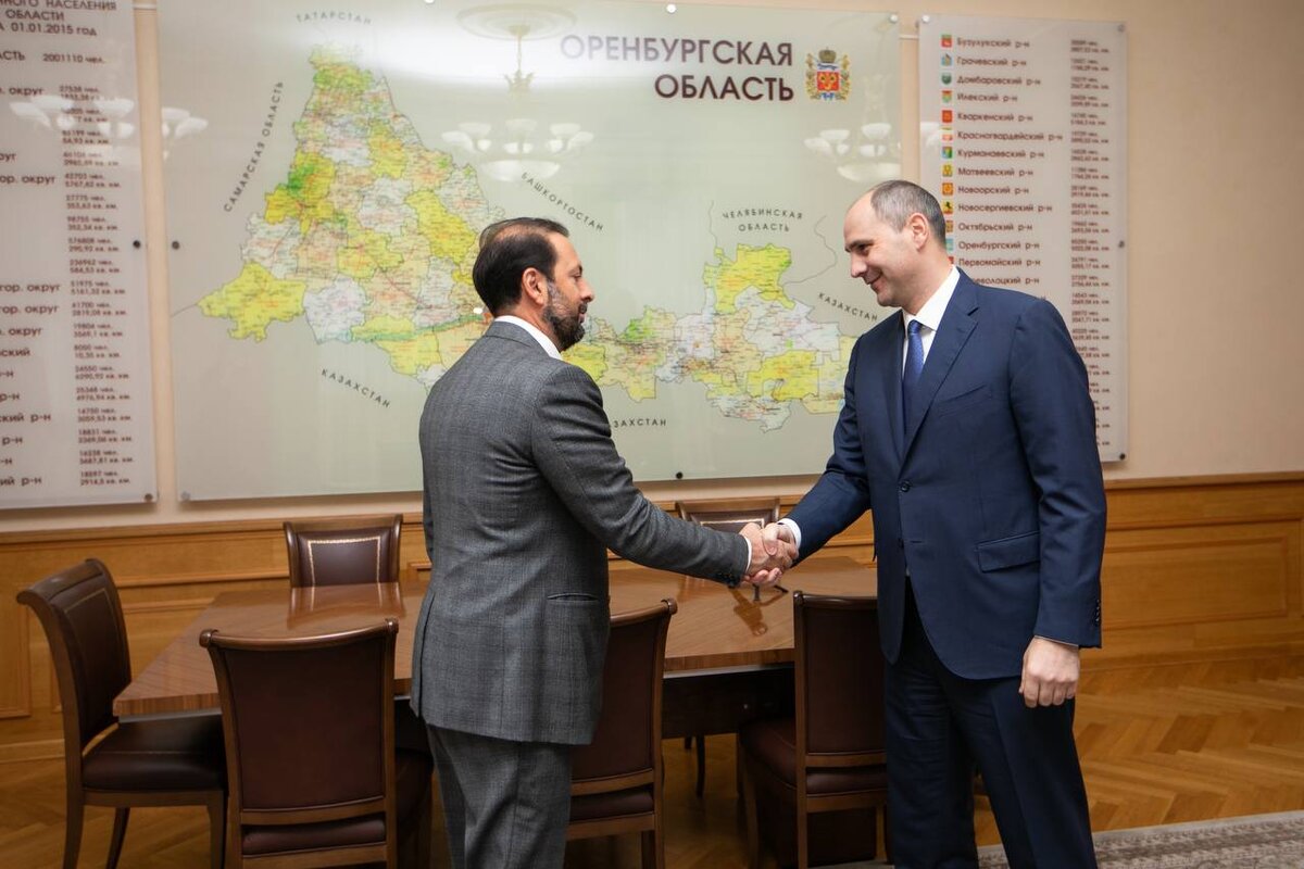    Денис Паслер обсудил с новым собственником СГЦ «Вишневский» планы развития предприятия Андрей Севостьянов