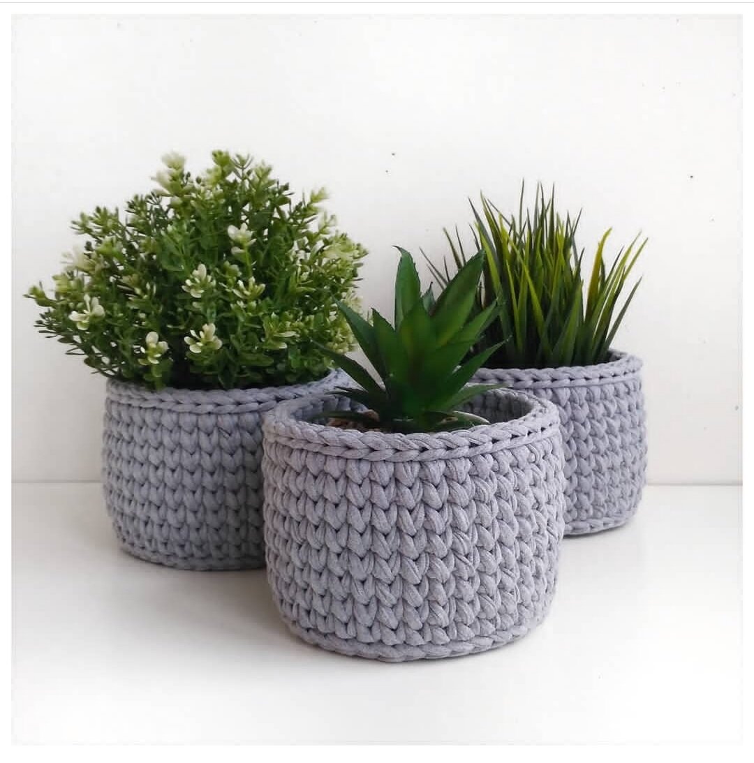 Корзинки были связаны под заказ.