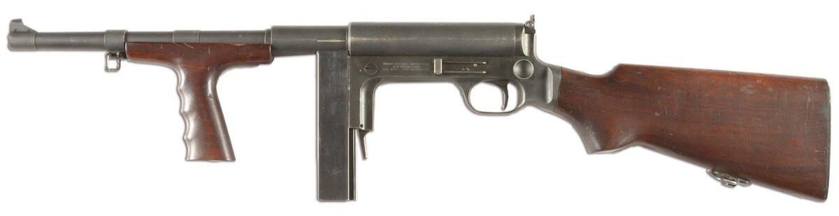 Пистолет-пулемет UD-42. Вид слева.