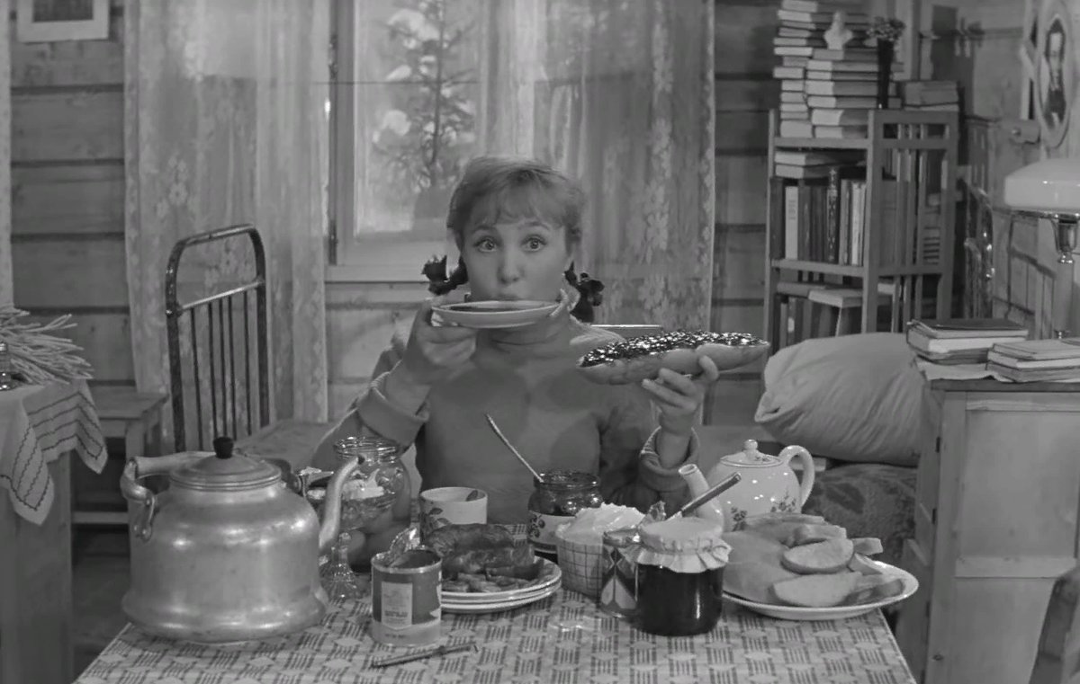 Кадр из к/ф «Девчата»