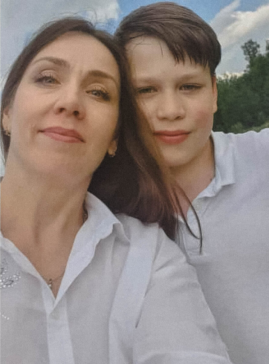 Валентина Мартынова с сыном 