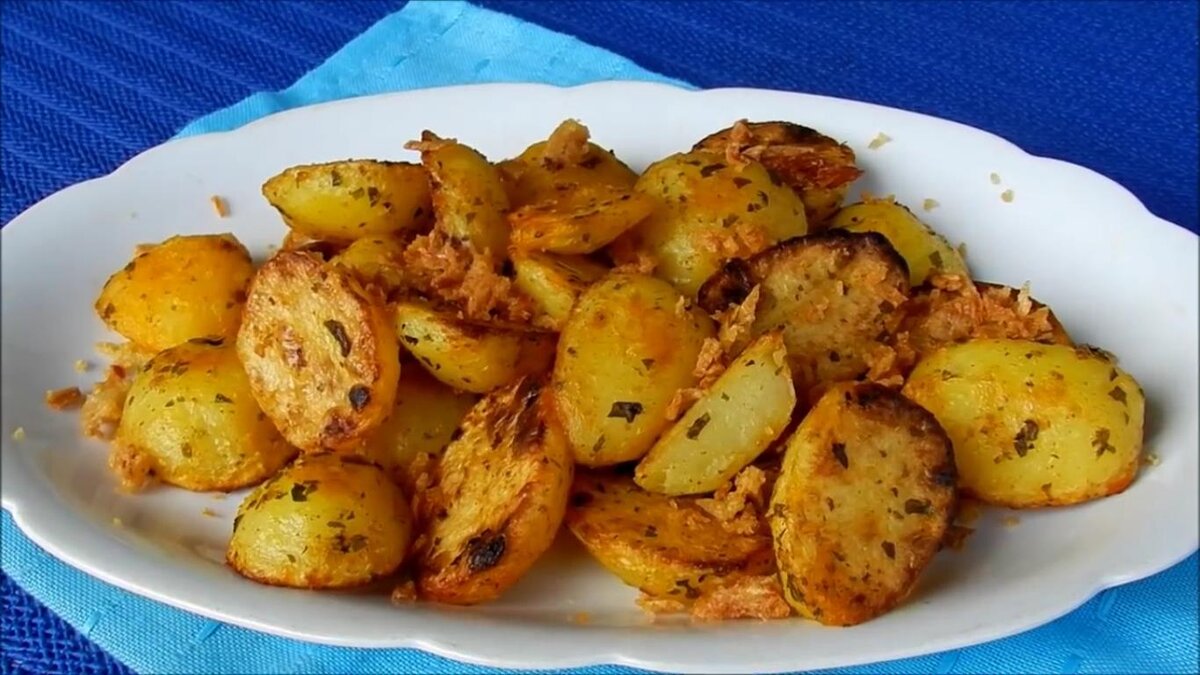 Картофель дольками в духовке с хрустящей корочкой рецепт с фото пошагово