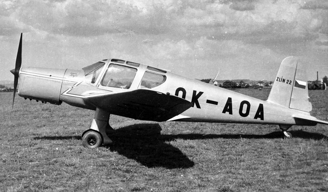 Zlin 22