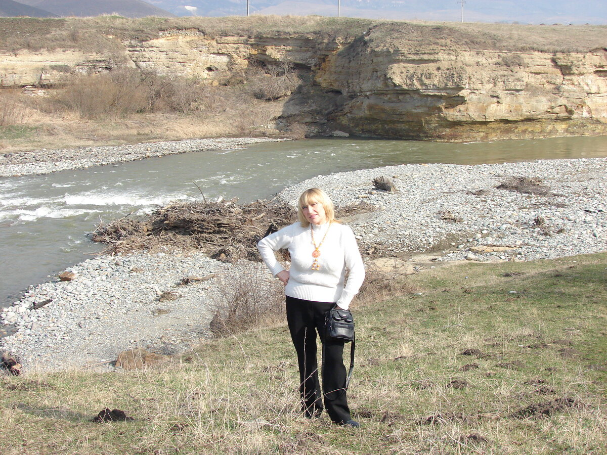 По пути в свою родную сторону. Это река Кубань.