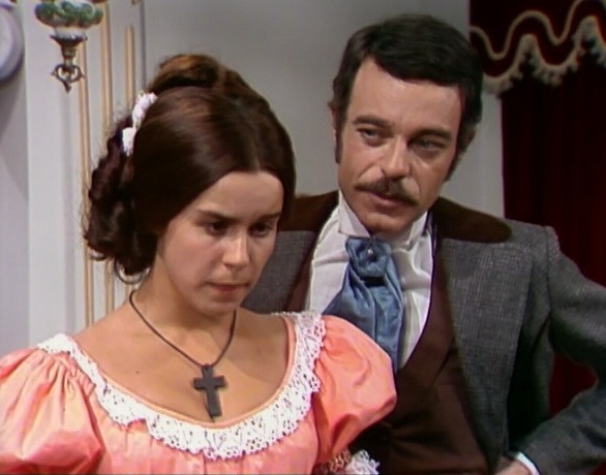 Рубенс ди Фалку(Леонсио) и Изаура(Луселия Сантос)