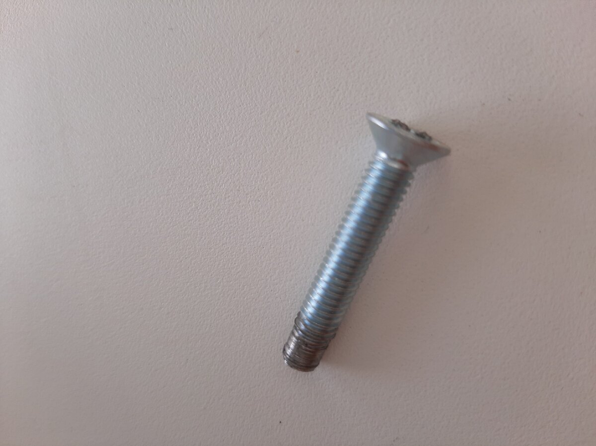 Странноватая резьба