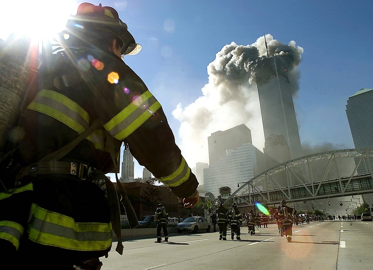 Есть ли связь между номером экстренной службы 911 в США и террористическими  атаками 9/11? | Tempting.Pro | Дзен