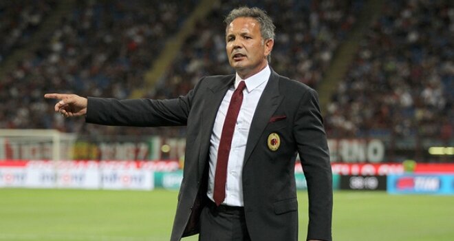 Главный тренер итальянской "Болоньи" Синиша Михайлович