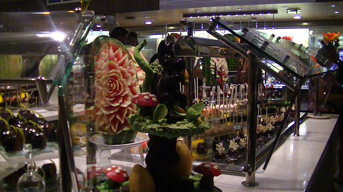 50 YEARS BOLD BIRTHDAY & PRESIDENT S CRUISE. SYMPHONY OF THE SEAS. NOVEMBER 2 , 2019.