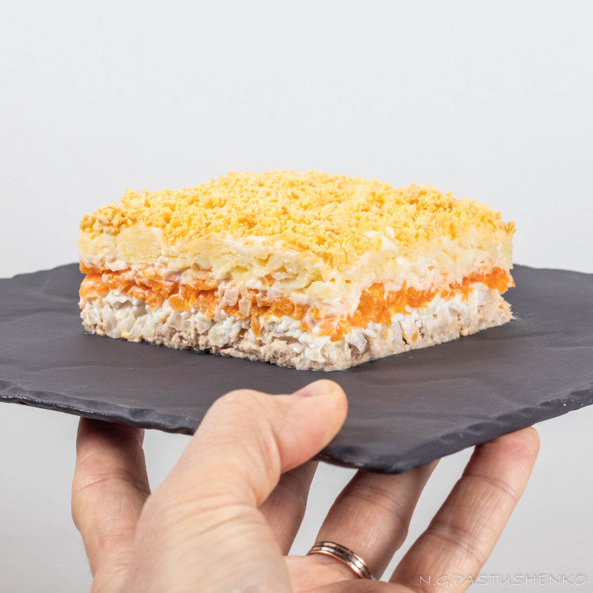 Салат Мимоза. Фото: Никита Пастушенко