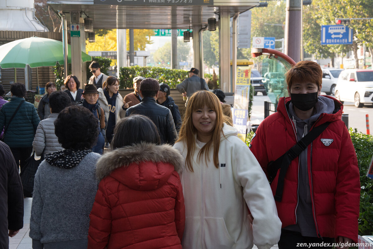 Как выглядят обычные девушки в Корее? Сделала фотографии на улицах