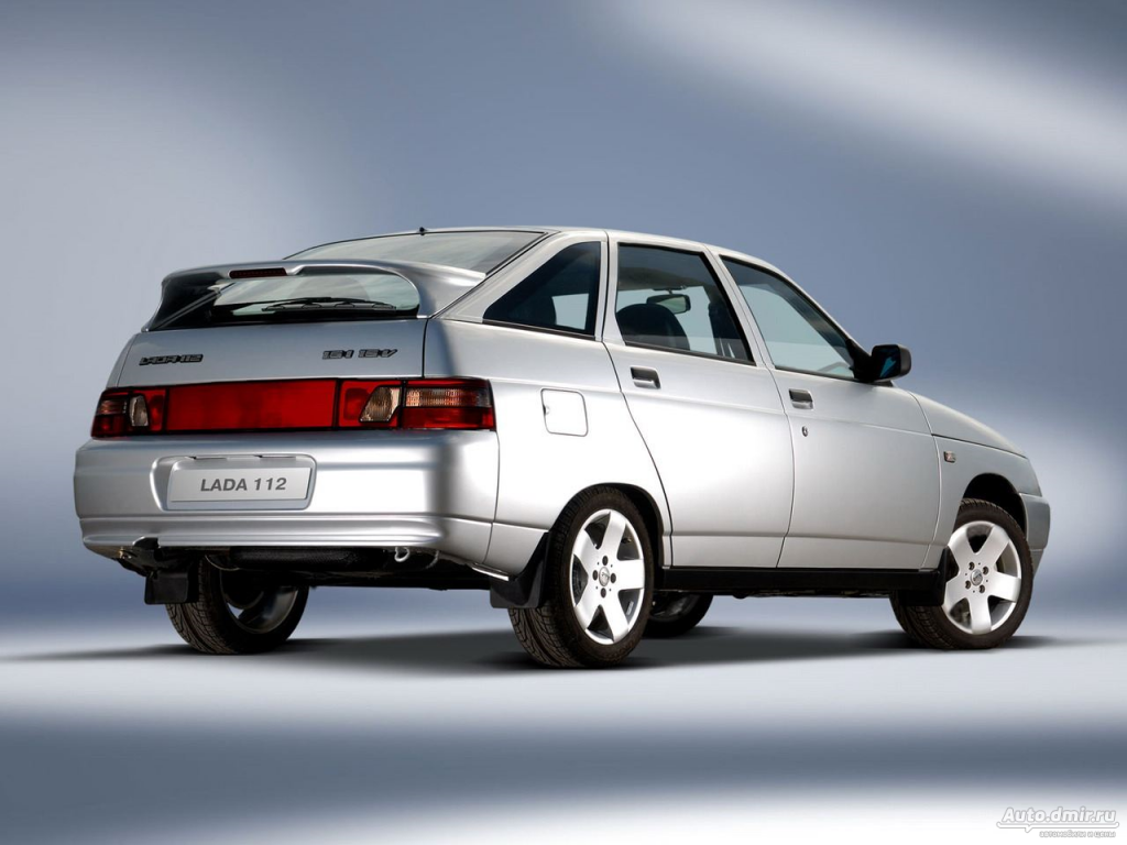 Автомобиль ВАЗ 2112. Картинка из свободного доступа интернета.