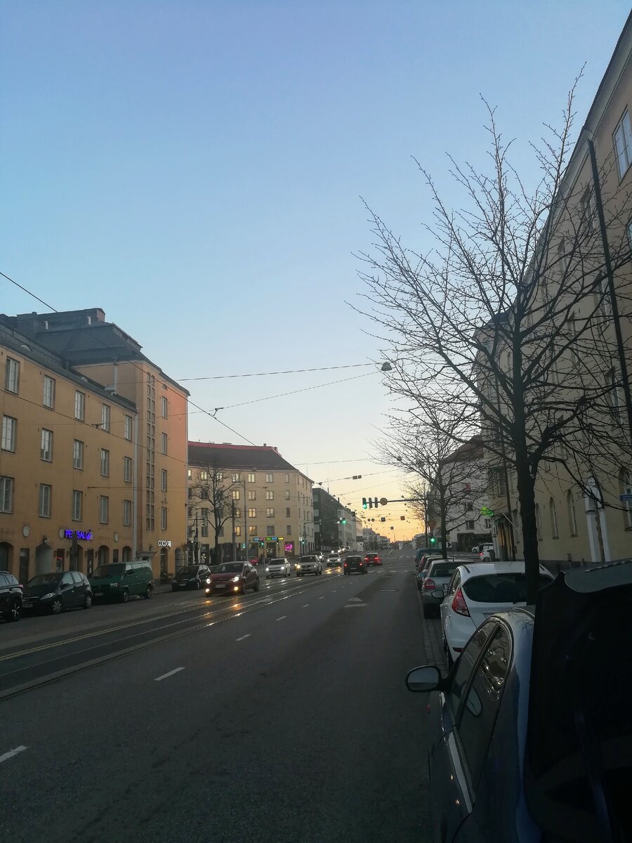 Как вариант, такие парковки можно увидеть в центре