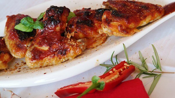 Как быстро и вкусно приготовить куриные крылышки?