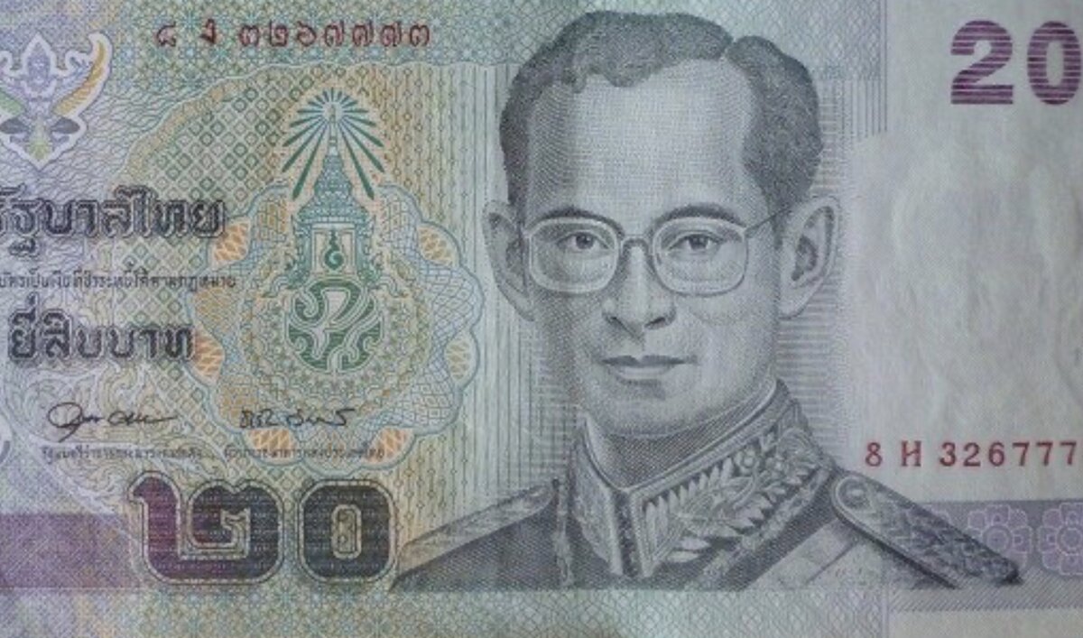 В тайланде деньги
