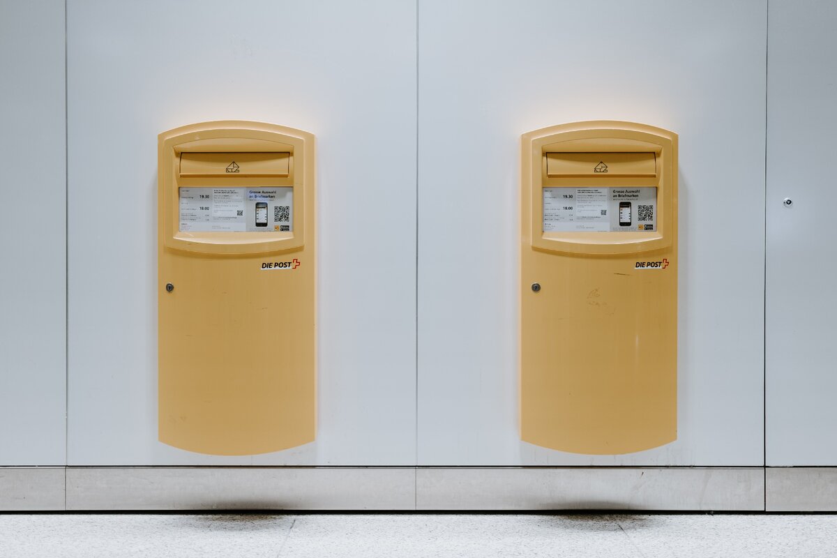 Photo by Claudio Schwarz | @purzlbaum on Unsplash