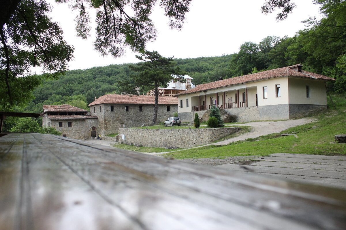Армянский монастырь в Крыму