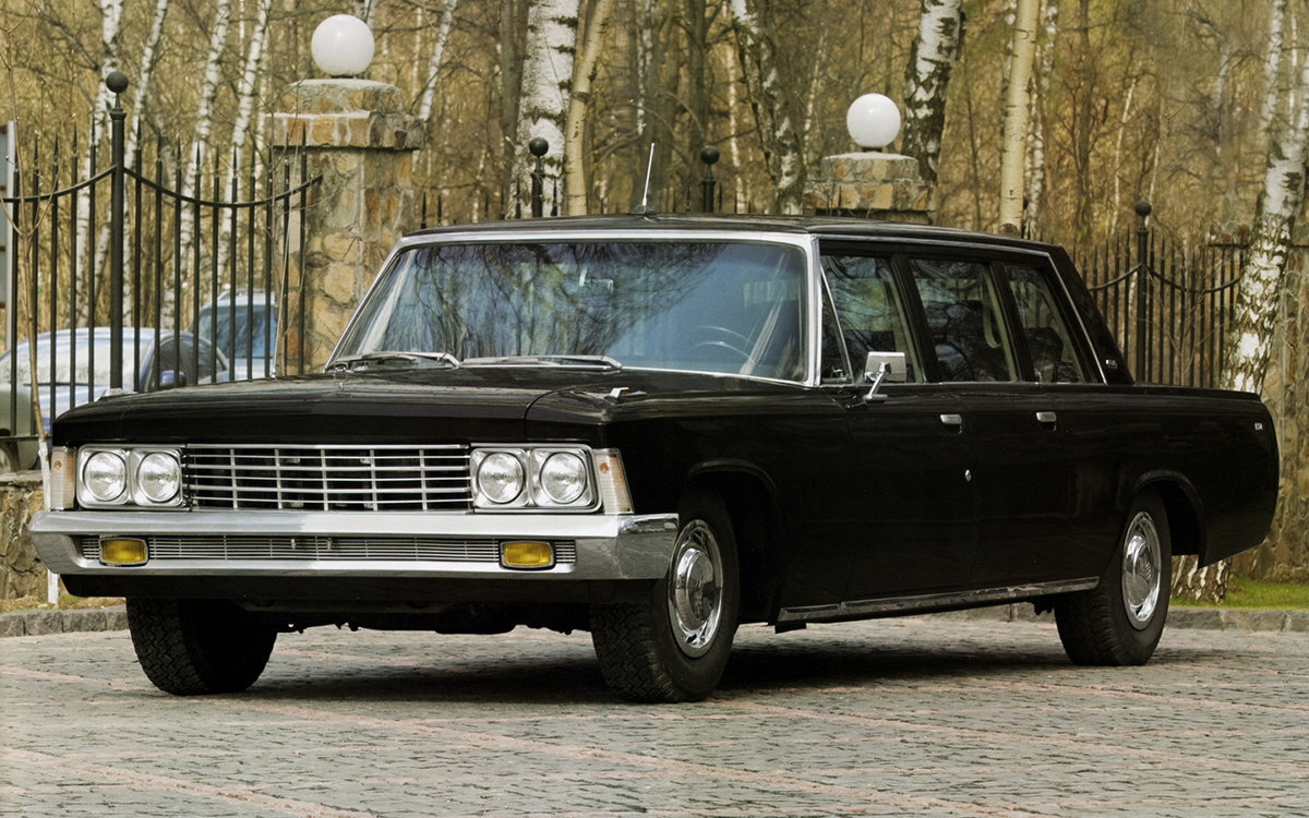 ЗИЛ-114 (Источник изображения Яндекс.Картинки)