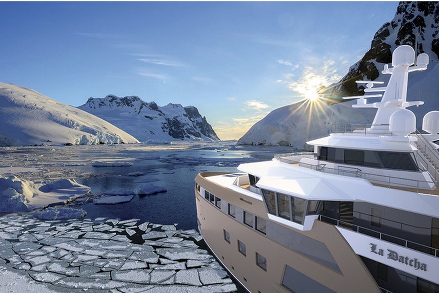 Яхта во льдах 