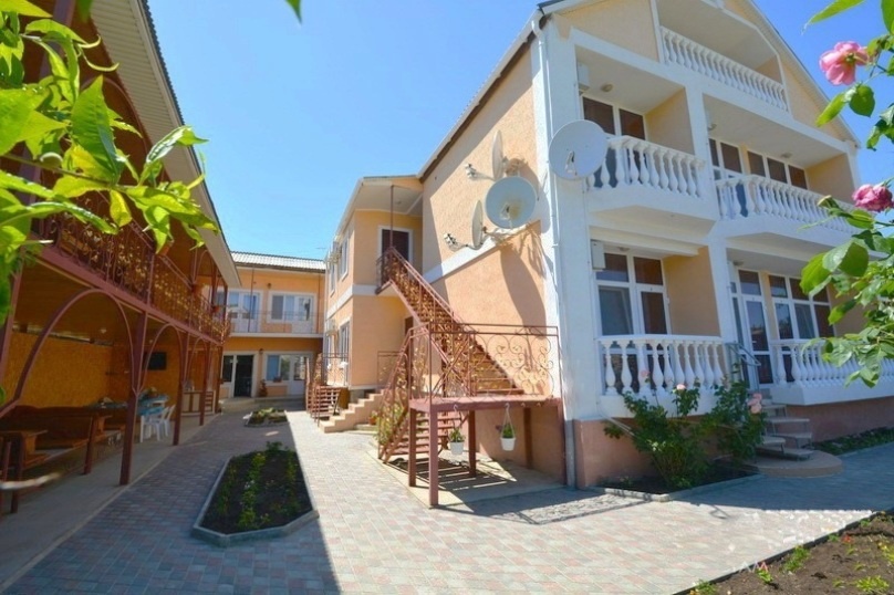 Наш отель Сабина