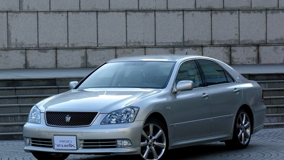 Toyota Crown S180