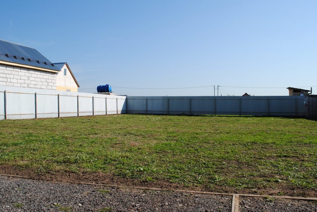 Пустой участок.