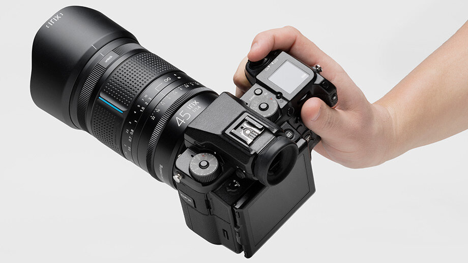 
Объектив Irix 45mm f/1.4 GFX на камере Fujifilm GFX