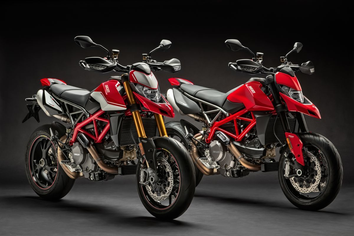 Новые мотоциклы дукати. Ducati Hypermotard 950. Ducati Hypermotard 950 SP. Hypermotard 950 SP. Дукати мотоцикл 2019.