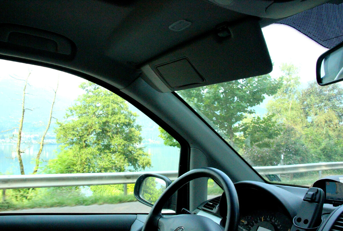 Вид из салона нашего Viano