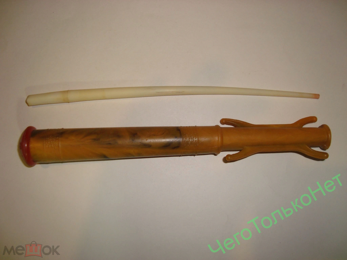 Источник фото:https://meshok.net/item/135401066_Зимняя_удочка_СССР_цена_1р_50к?_image-viewer-item=135401066&_pic=1