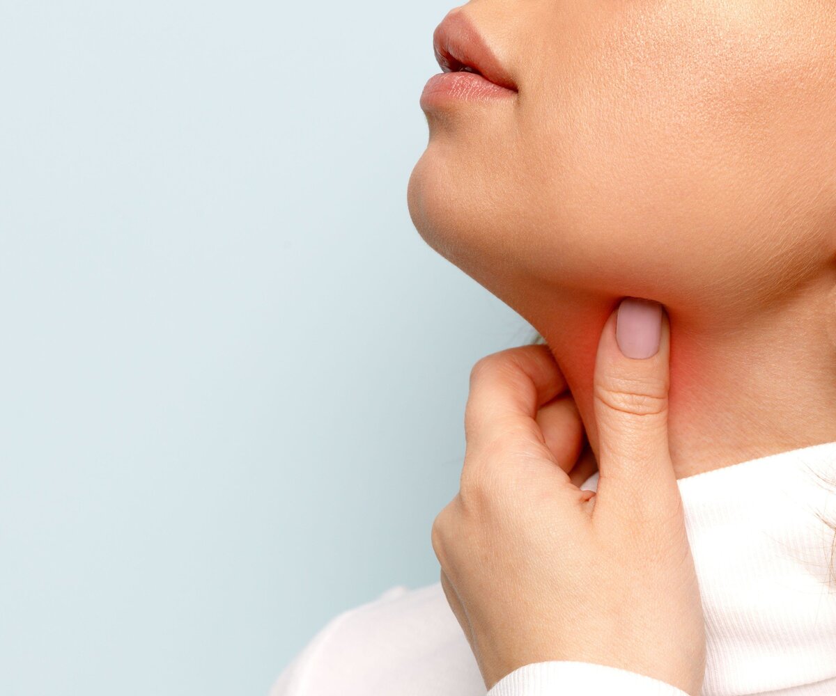     Проверь состояние щитовидной железы за 10 минут: тебе понадобится только один предмет!