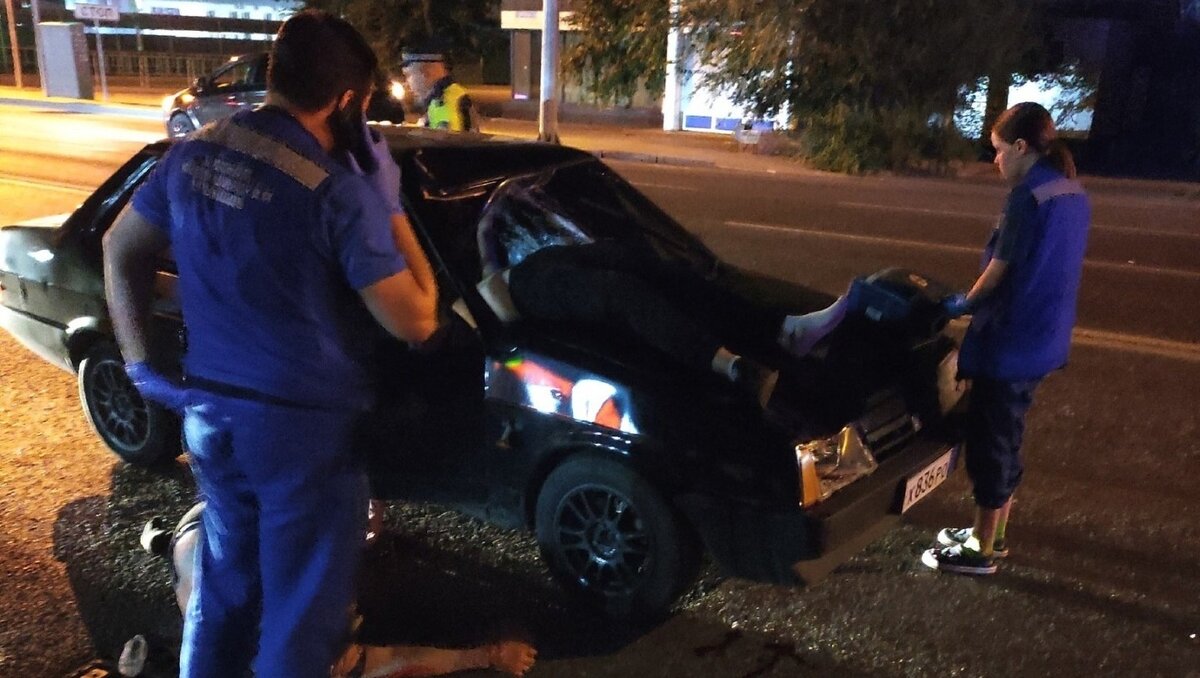     Один из них находится в тяжелом состоянии.