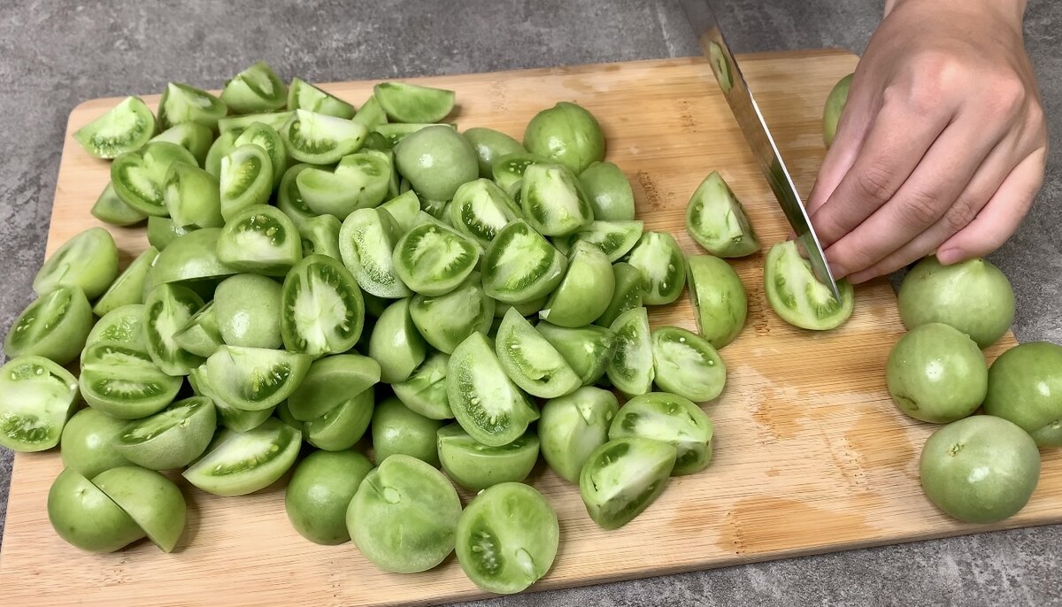 Листайте фото